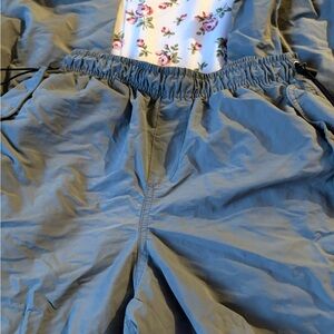 2/25$🍓⭐️ Gray Elastic Waist Pants